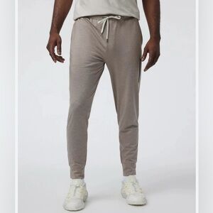 NWT Men's Vuori Sunday Performance Joggers mocha heather XXLARGE COMFORTABLE